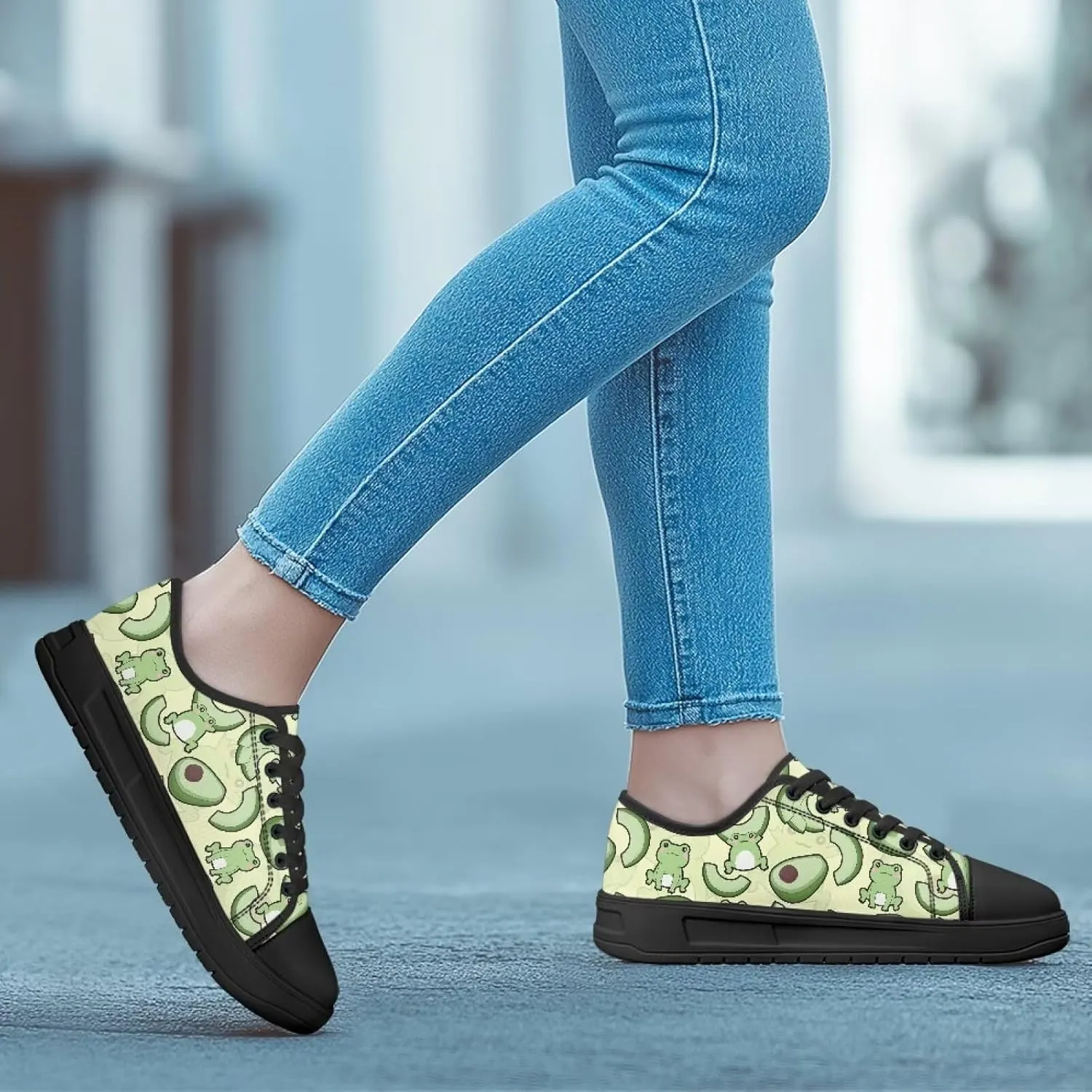 Canvas Shoes for Women Low Top Casual White Black Sneakers Womens Lace Up Fashion Comfortable Walking Shoes