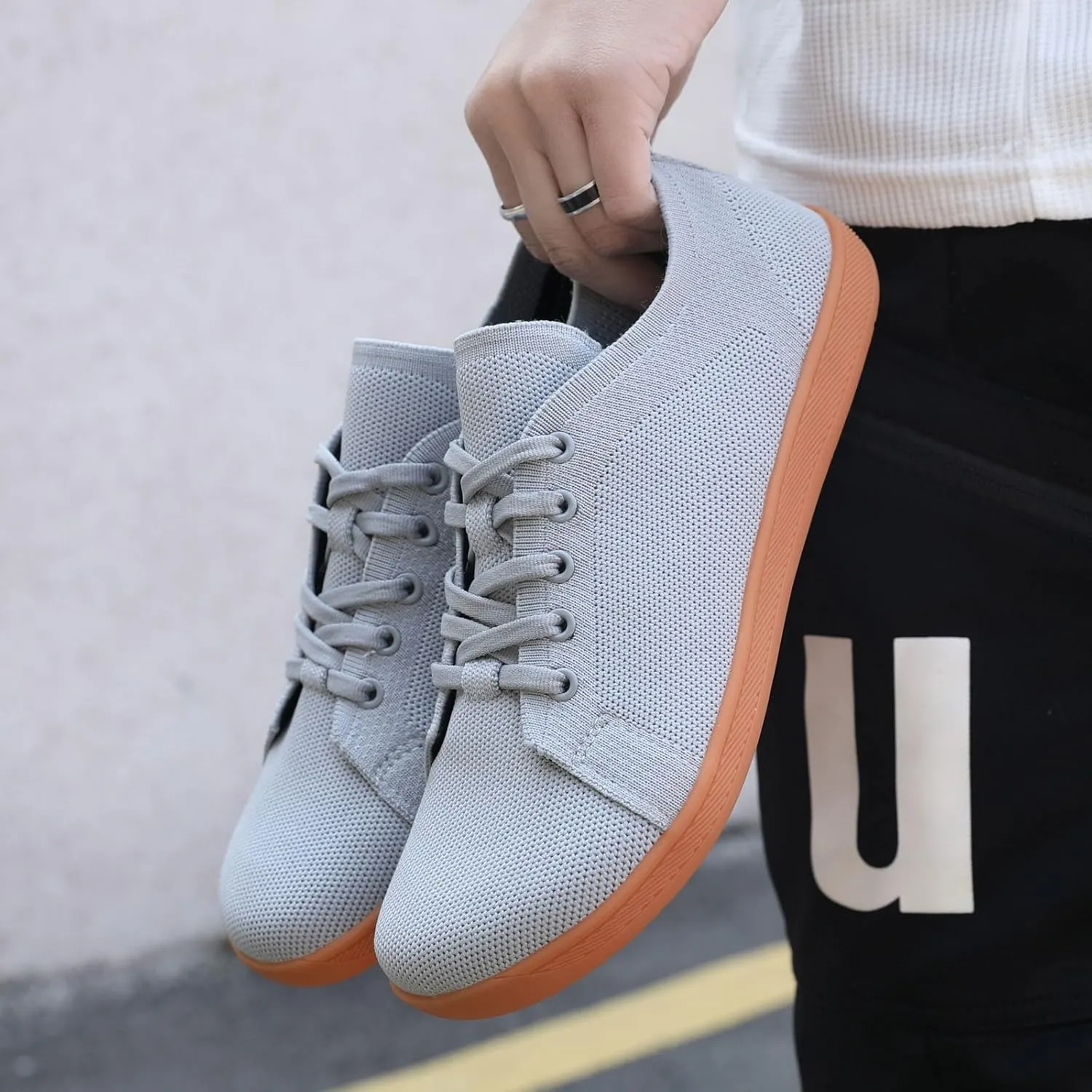 Couple Solid Color Wide Head Outdoor Barefoot Casual Shoes Breathable Comfortable Mens Sneaker Shoes with Arch Support