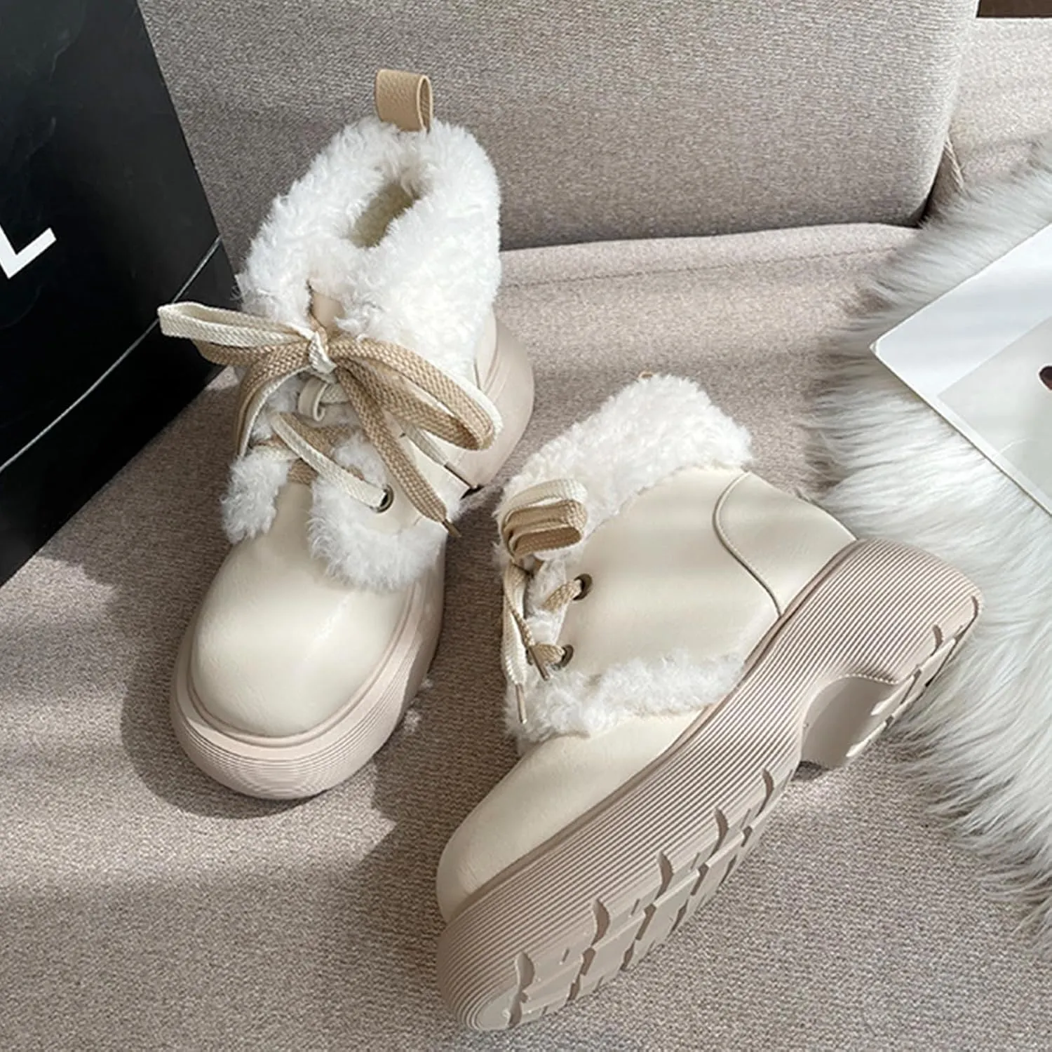 Front Lace-Up Raw Edge Plush Snow Boots, Short Plush Lining Warm Short Boots Leather Stitching Casual Boots Waterproof and Non-Slip Winter Boots