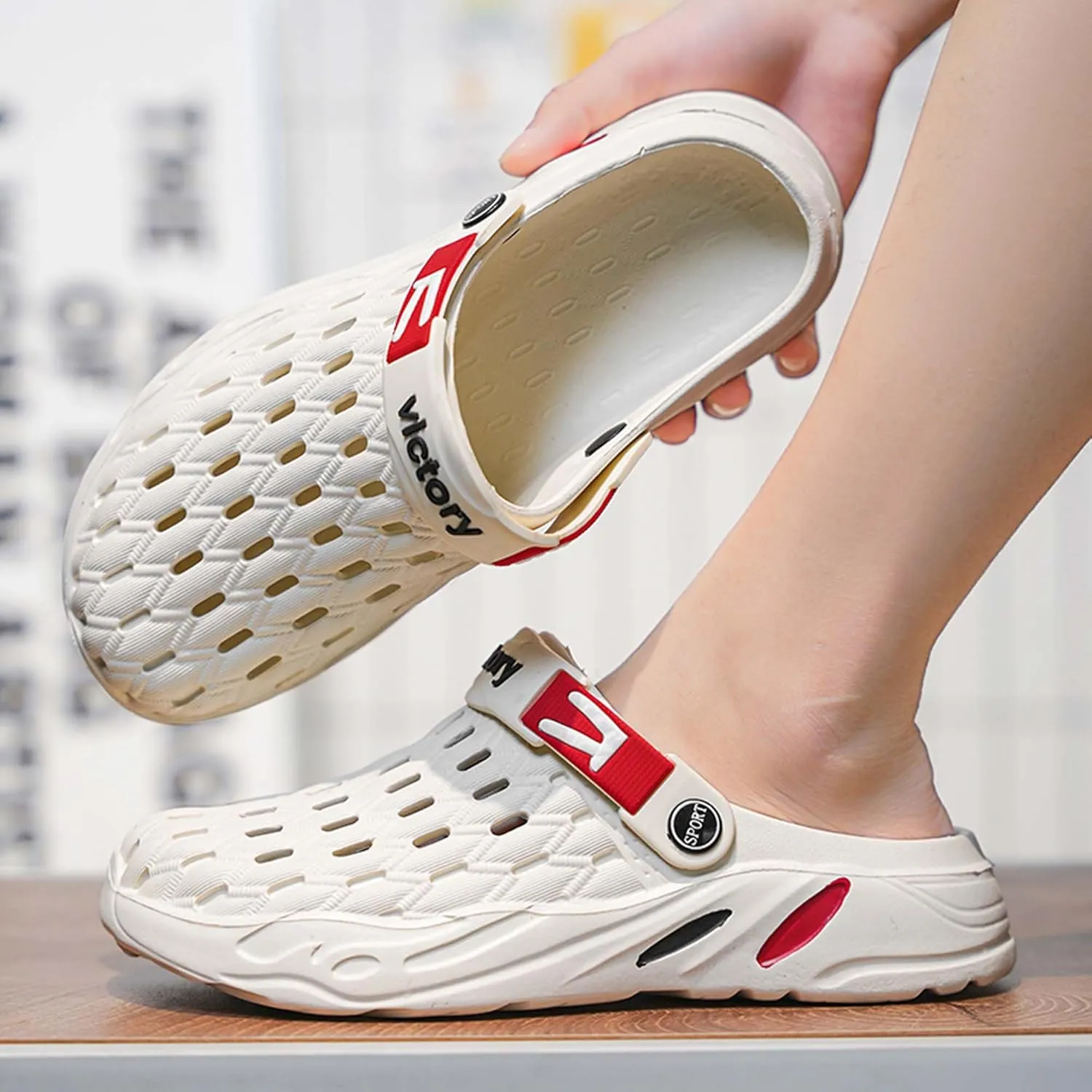 Men's fashion garden clogs, arch support, woven look design, EVA material, lightweight, durable, non-slip, beach shoes, gardening shoes, indoor and outdoor sandals.