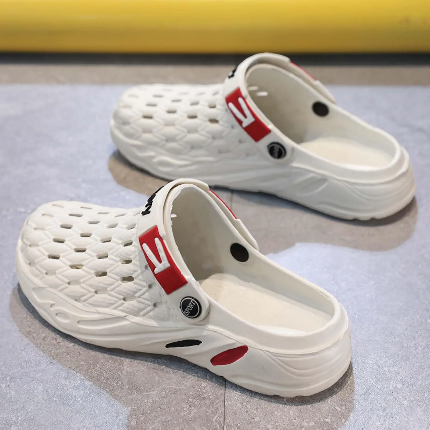 Men's fashion garden clogs, arch support, woven look design, EVA material, lightweight, durable, non-slip, beach shoes, gardening shoes, indoor and outdoor sandals.