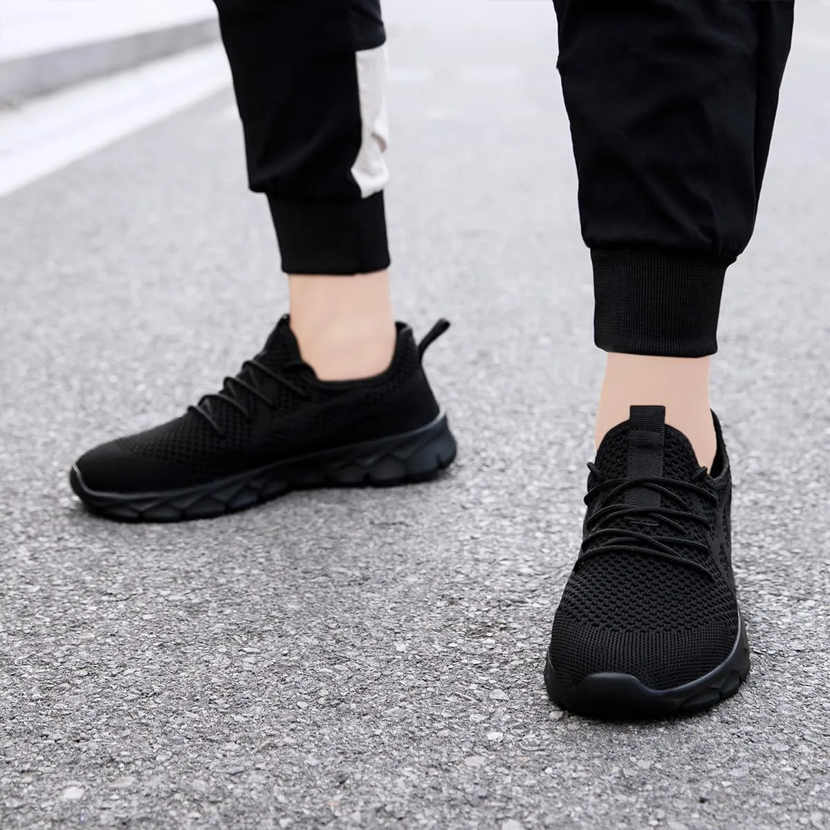 Men's Shoes Running Walking Tennis Sneakers Fashion Casual Slip on Gym Lightweight Breathable Athletic Workout Shoes for Men Sports