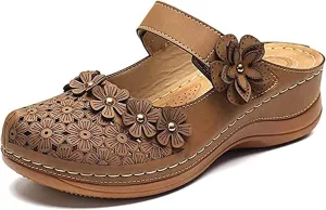 Mule Clogs Shoes for Women Summer PU Leather Flower Slip on Sandal Ladies Anti Slip Loafer Flat Garden Mules Closed Toe Backless Comfort Breathable Walking Slippers,Brown,US9/EU40