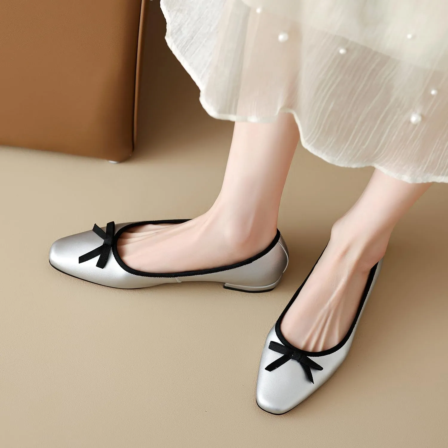 SHODENSE Women Satin Bow Flats Round Toe Slip On Ballet Flats Comfortable 1 inch Flat Heel Dress Shoes Slide in Bow Satin Flat Shoes Casual Wedding Bridal Flats Drive Street Retro 4-11 M US