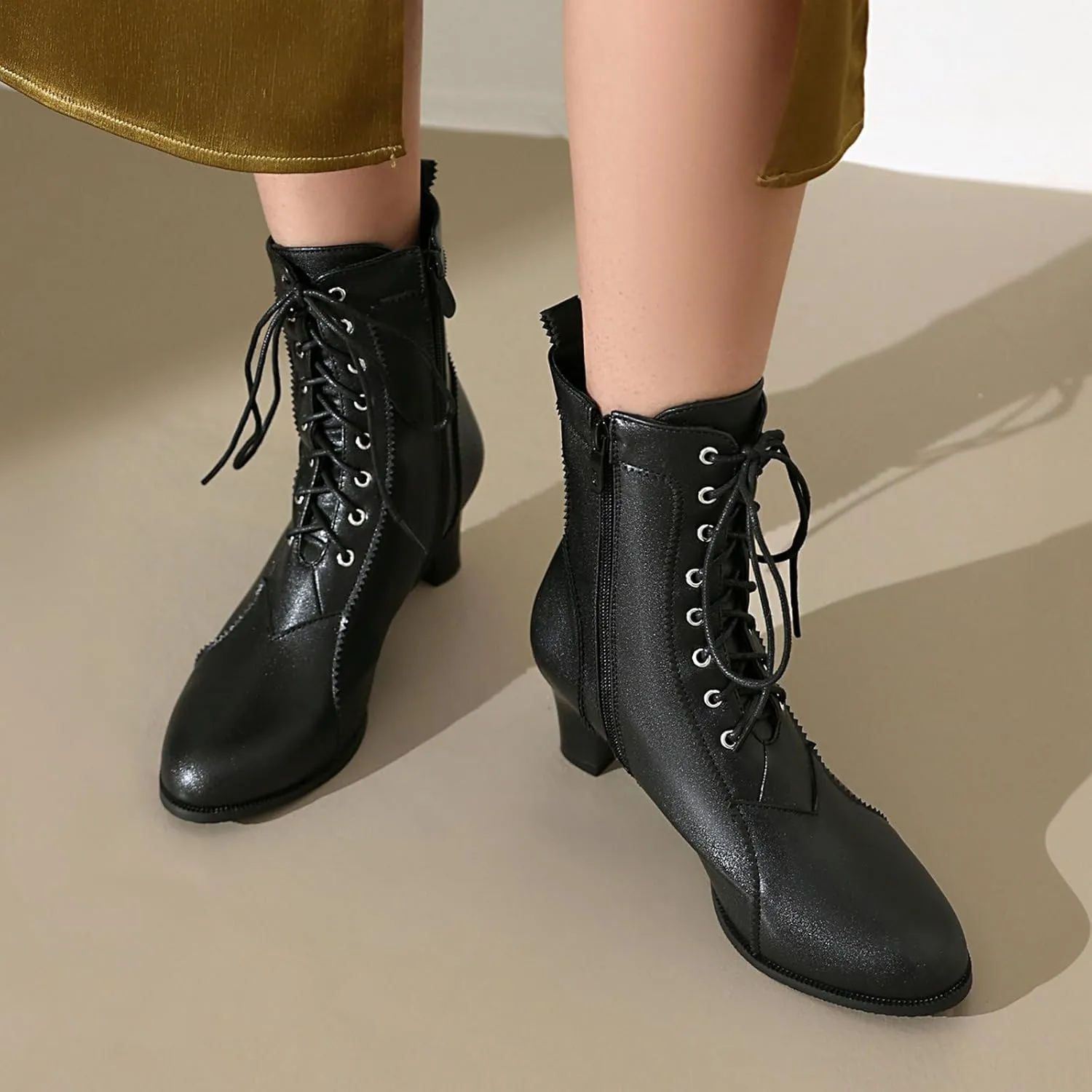 Uniquelly Women Vintage Victorian Boots Kitten Heel Lace Up Ankle Boots 70s Witch Granny Booties Side Zipper Round Toe Victorian Shoes