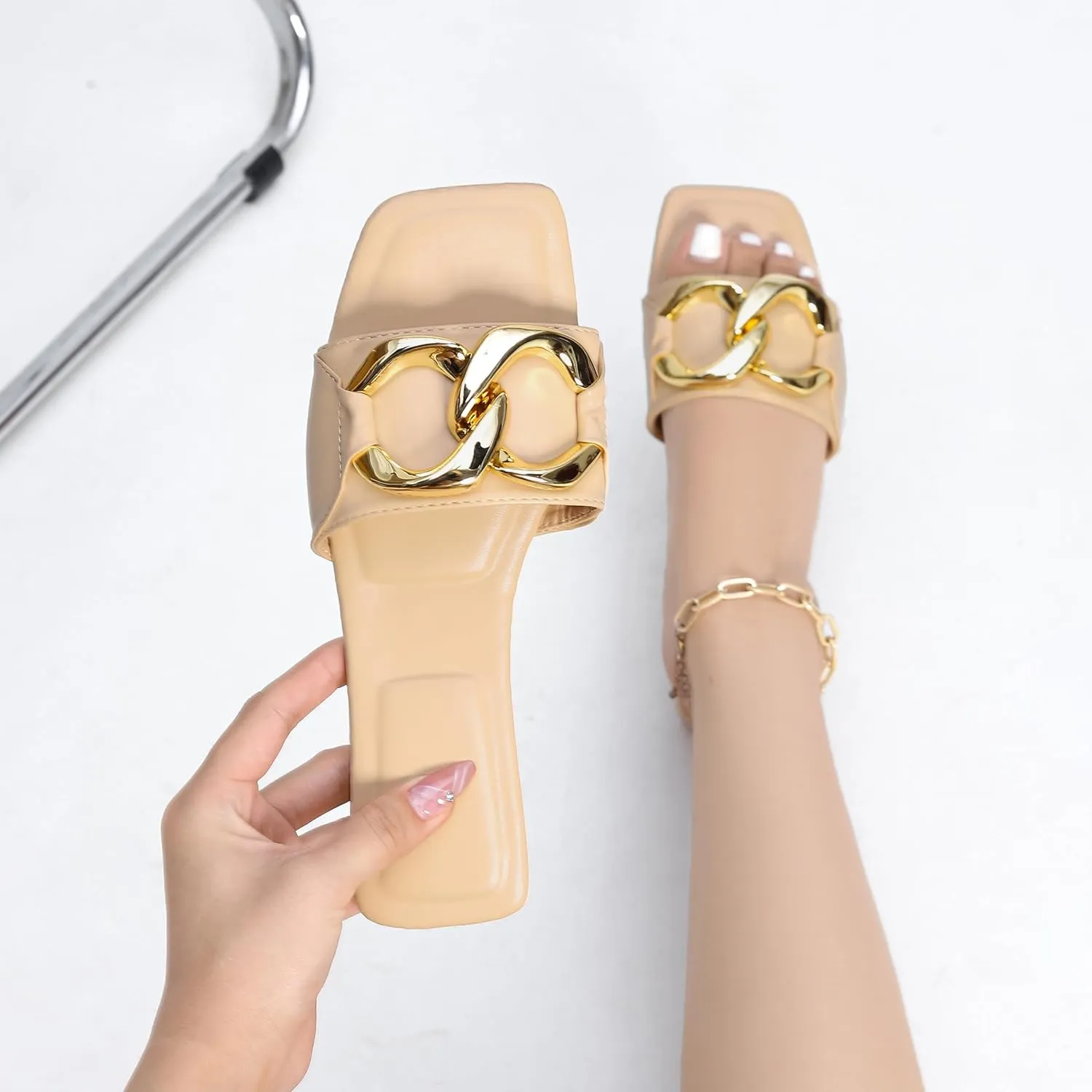Women's Flat Sandals Fashion Square Open Toe Slides With Big Metal Chain Slippers Dressy for Summer Size 6-11